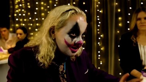 А на Составе всерьез и без маркировки хвалят какую-то кустарную тошноту