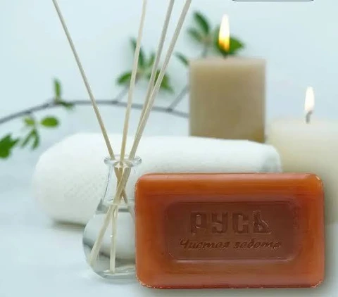 🤔Компания ЭФКО решила провести ребрендинг мыла «Русь» в «Роса» после того, как рекламный материал с этим мылом и значком «халяль» вызвал бурную реакцию у покупателей