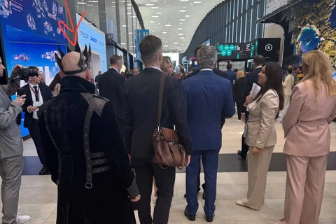 🤔У Роберта Мирзояна новая охрана